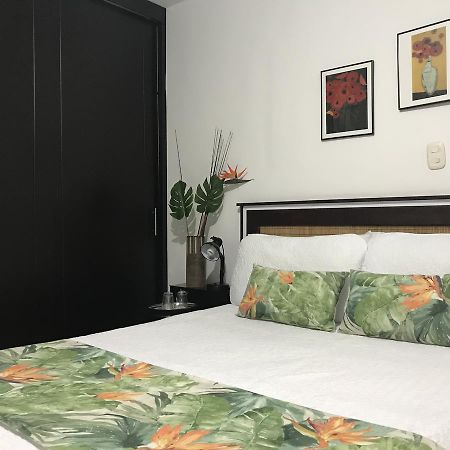 Hotel Meson De Las Flores Armenia Kültér fotó