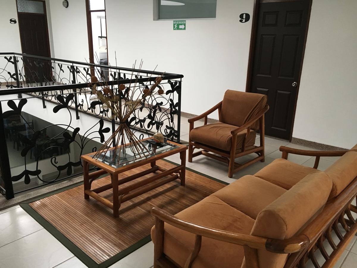 Hotel Meson De Las Flores Armenia Kültér fotó