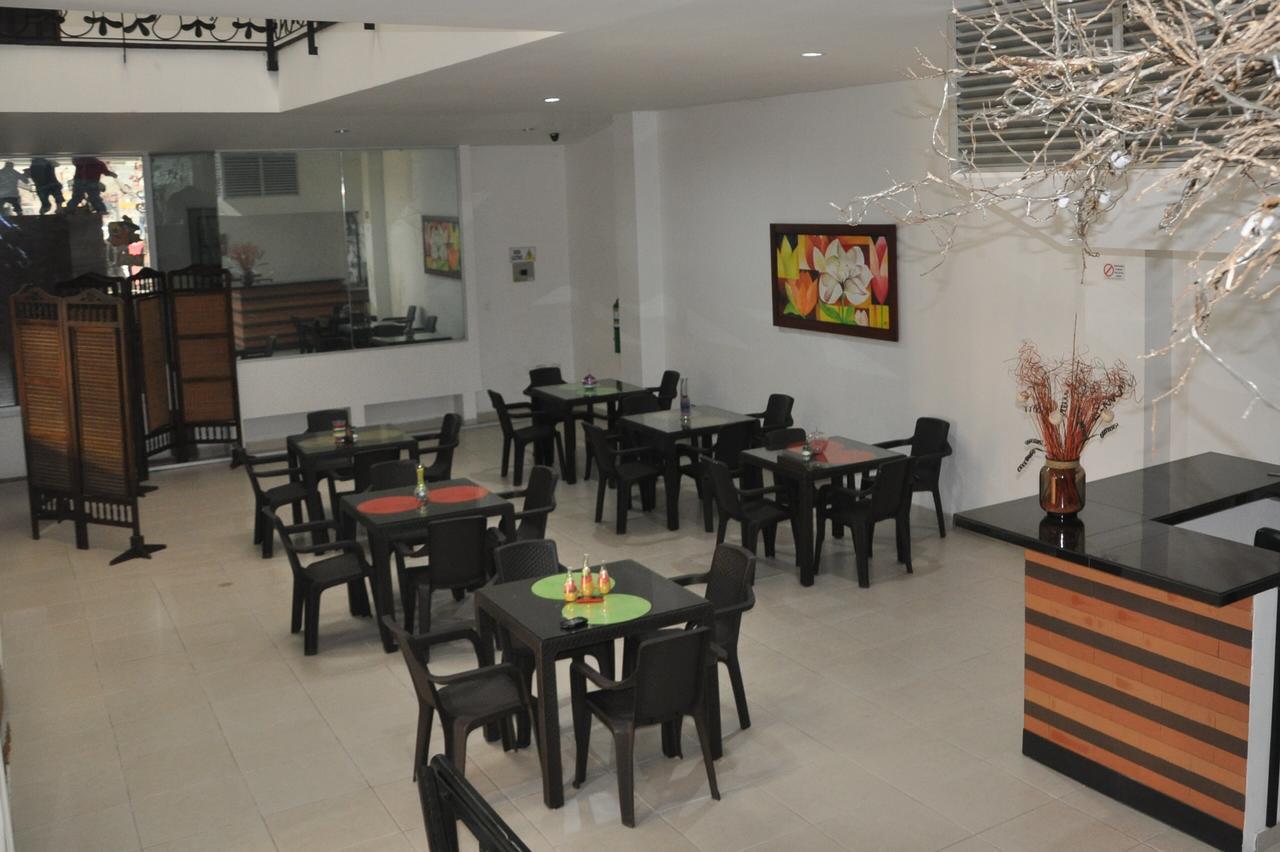 Hotel Meson De Las Flores Armenia Kültér fotó